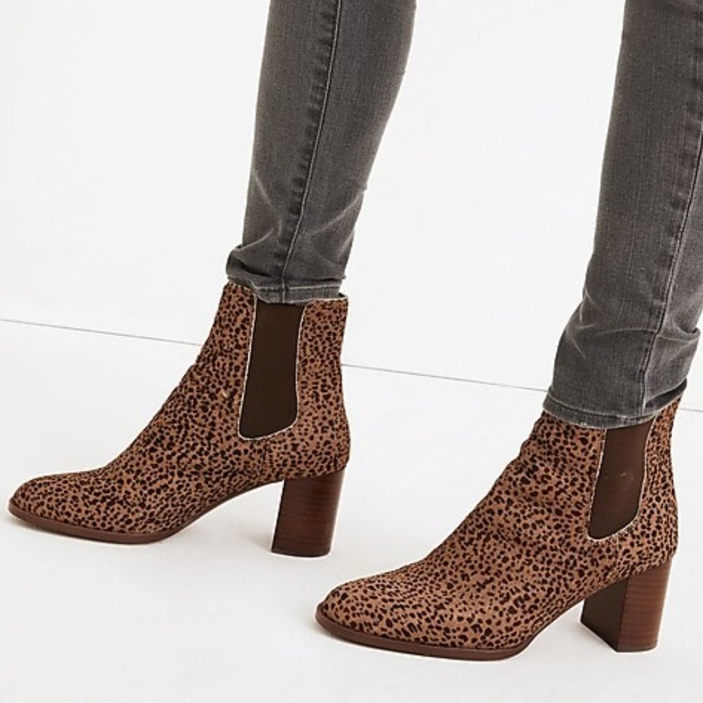 Madewell The Laura Chelsea Boot in Spotted Calf Hair Size 8 - Picture 2 of 7